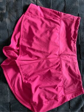 lululemon athletica Hot Pink Shorts, sz 10, 2.5 in, mid rise